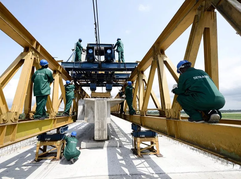 Beam launching at Patani Bridge Delta State